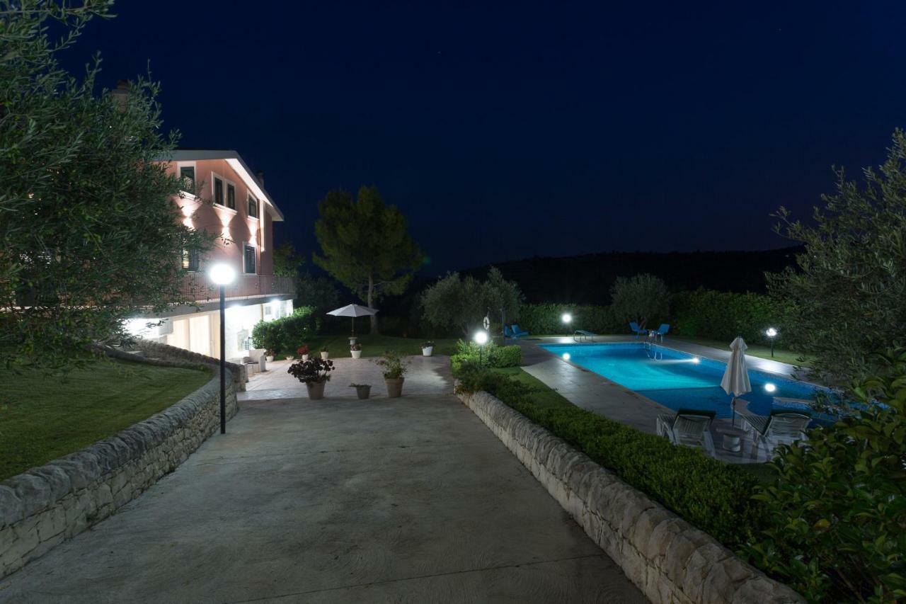Villa Calaforno Giarratana Exterior foto