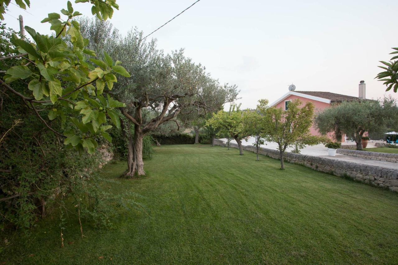 Villa Calaforno Giarratana Exterior foto